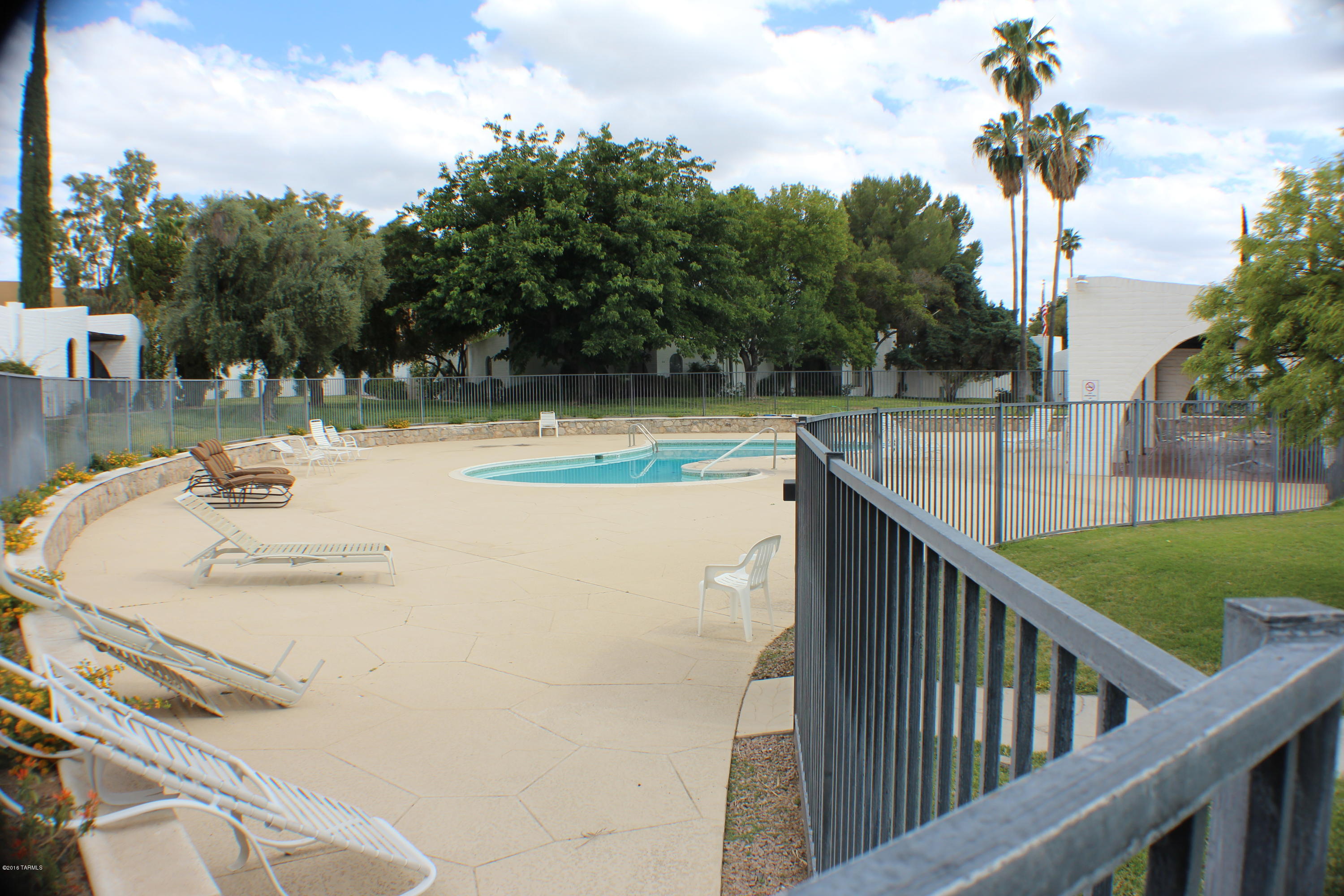 709 West Las Lomitas Road, Unit 108 Tucson, AZ 85704 - Photo 25 of 33