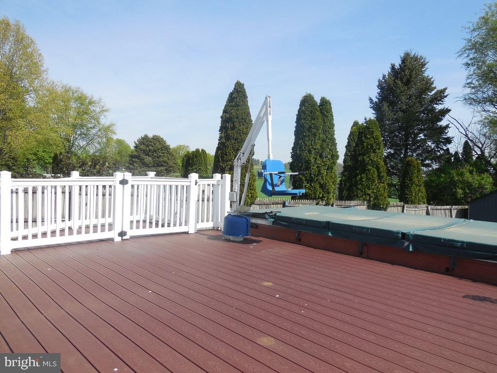 1151 East Newport Road Lititz, PA 17543 - Photo 16 of 19
