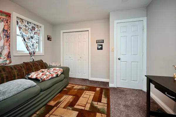 $250,000 | 1617 Poplar Drive, Red Wing, MN 55066
