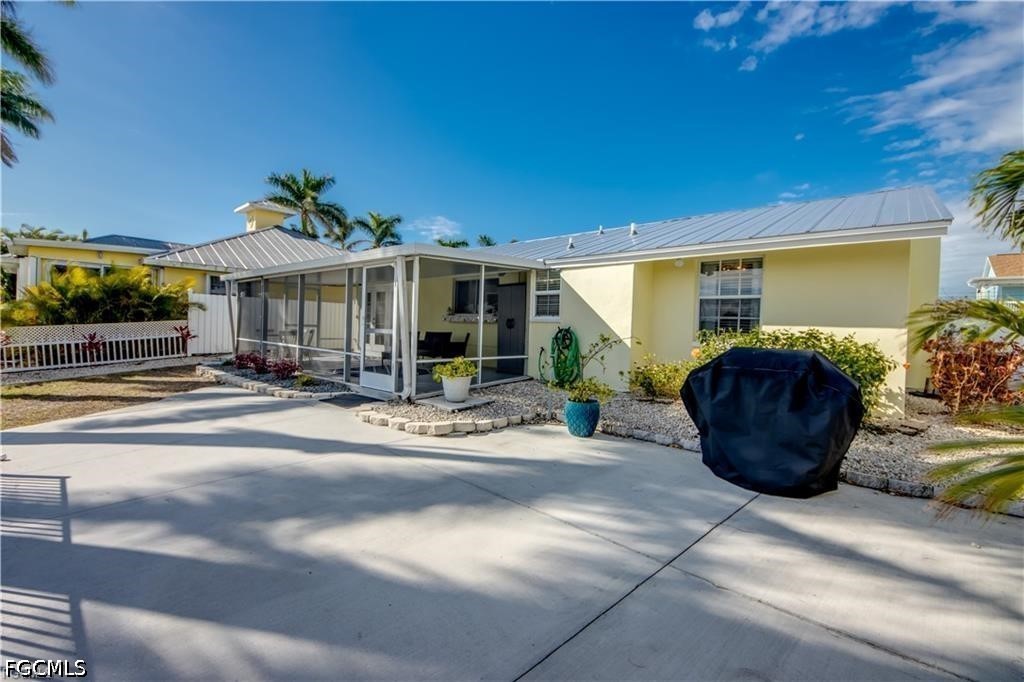 12262 Boat Shell Drive Matlacha Isles, FL 33991 - Photo 41 of 49