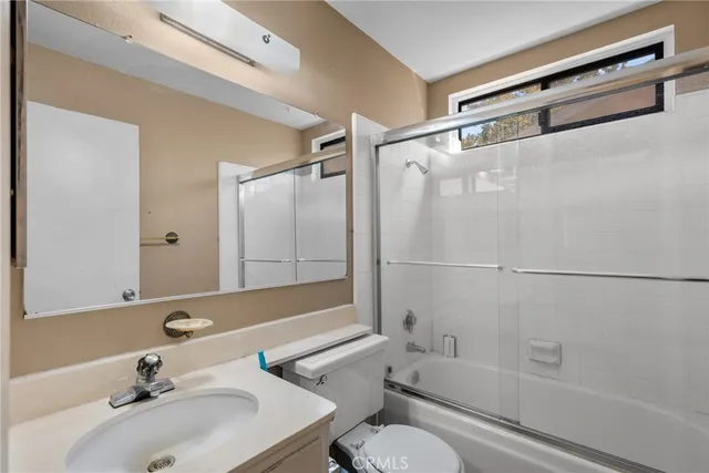 $3,500 | 663 Eston Place, Lancaster, CA 93535