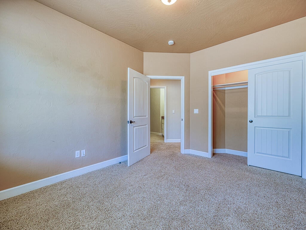 1096 Timber Ridge Loop Klamath Falls, OR 97601 - Photo 31 of 40 1096 Timber Ridge-31