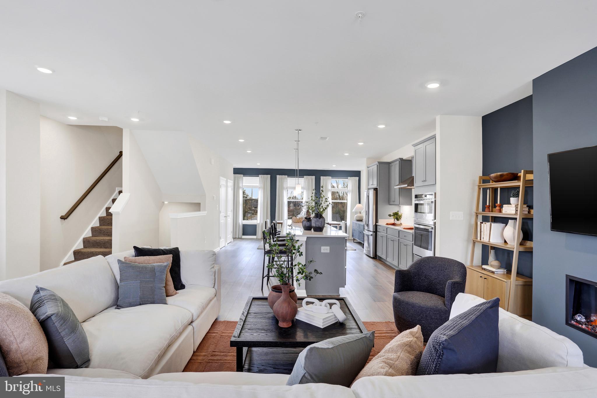 9675 Swallowtail Lane Manassas, VA 20110 - Photo 11 of 36