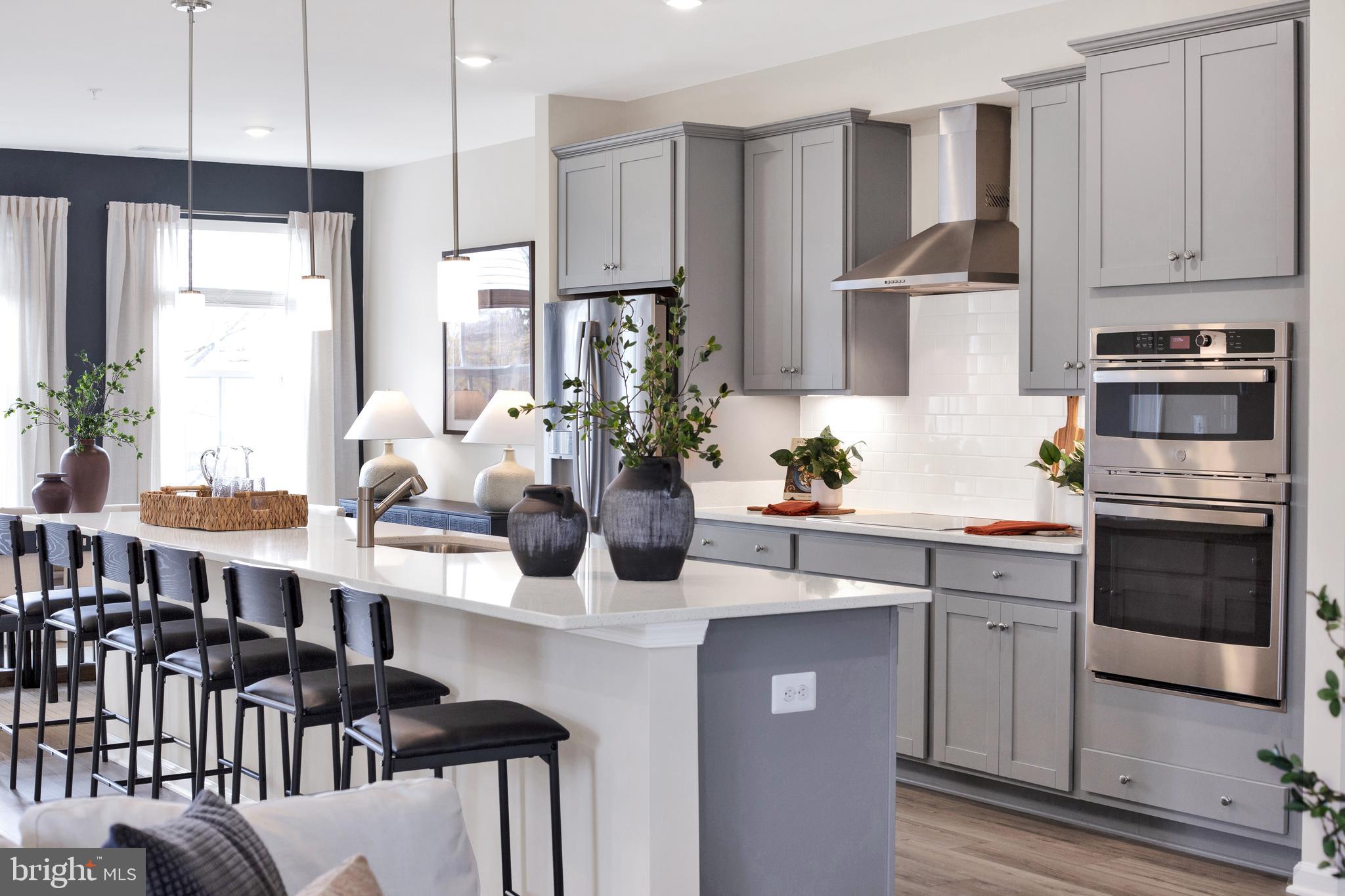 9675 Swallowtail Lane Manassas, VA 20110 - Photo 3 of 36