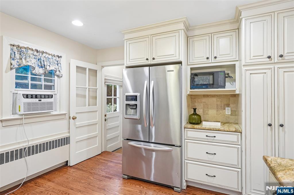 445 Alpine Terrace Ridgewood, NJ 07450 - Photo 13 of 28