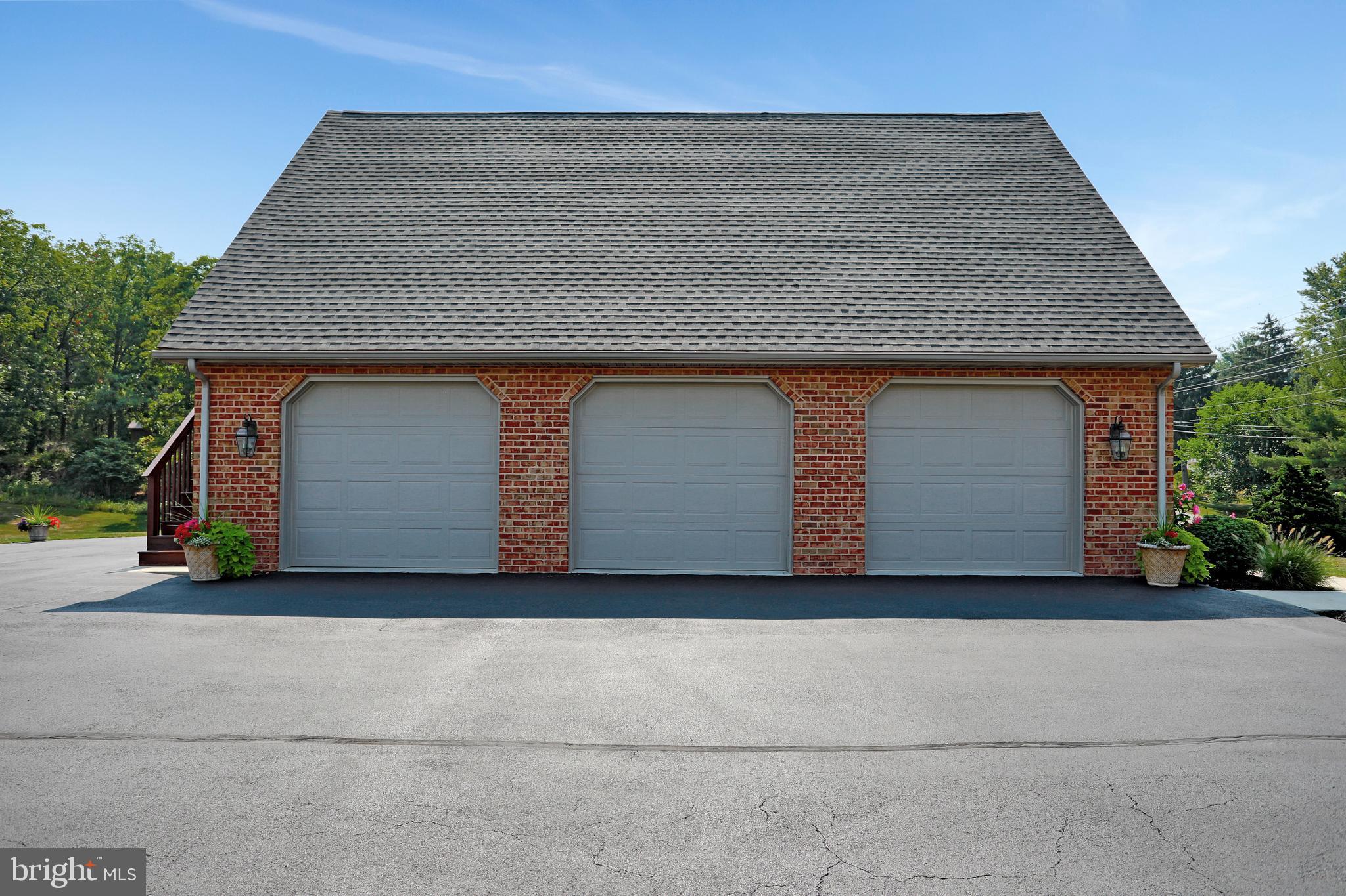 16602 Kendle Road Williamsport, MD 21795 - Photo 71 of 87 3 car oversized garage