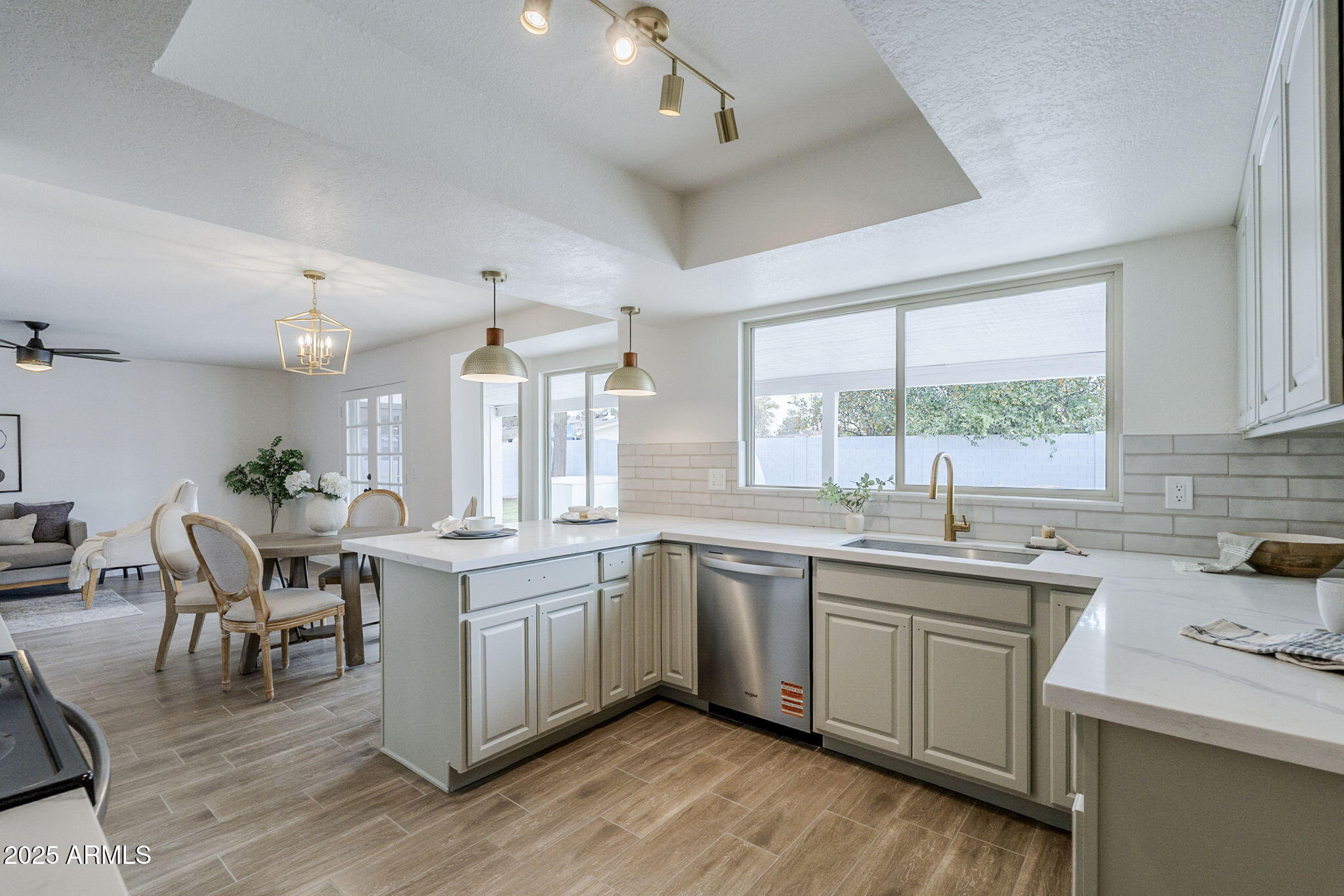 1915 West Nopal Circle Mesa, AZ 85202 - Photo 14 of 44 Kitchen