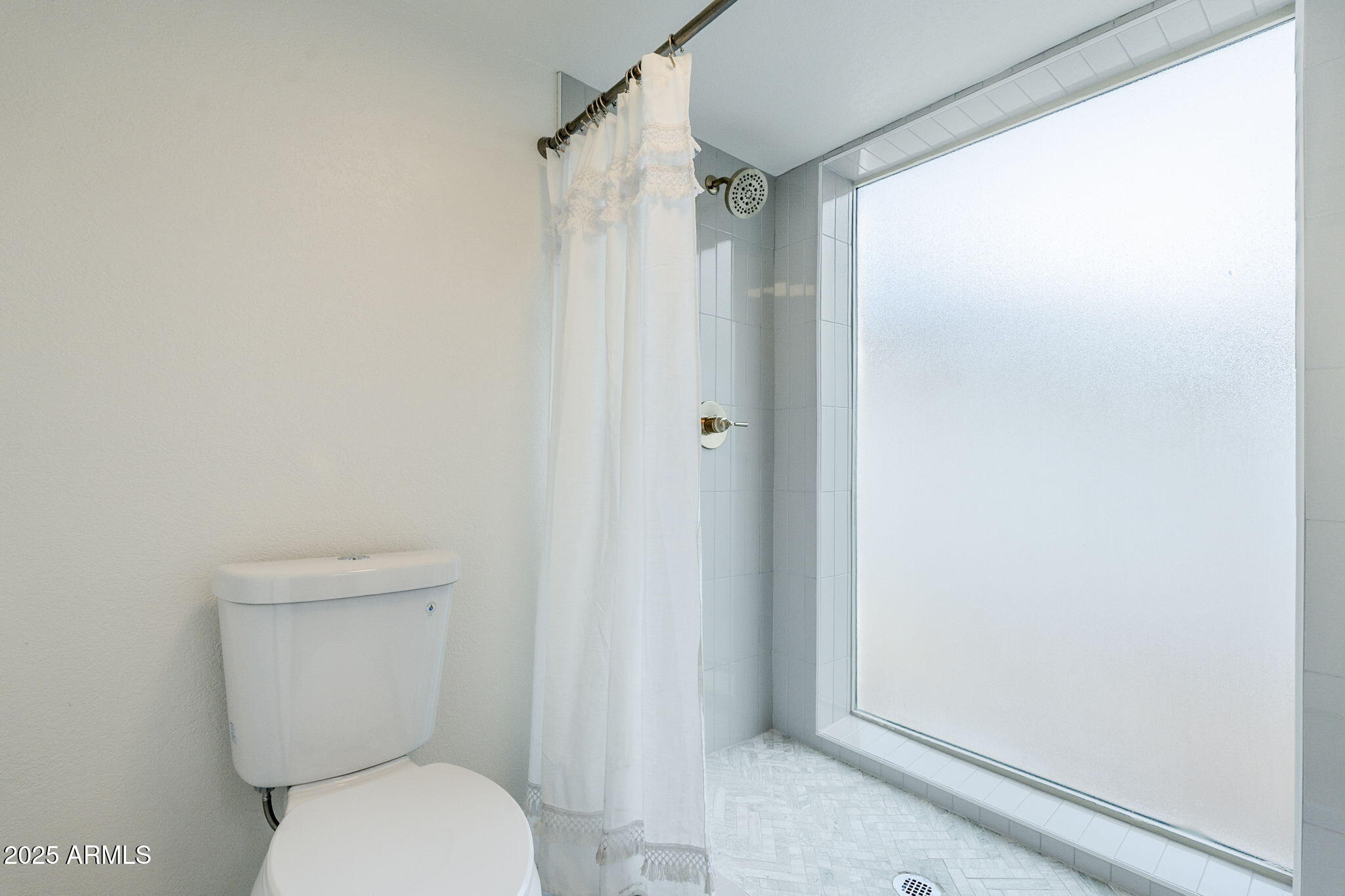 1915 West Nopal Circle Mesa, AZ 85202 - Photo 29 of 44 Primary En Suite