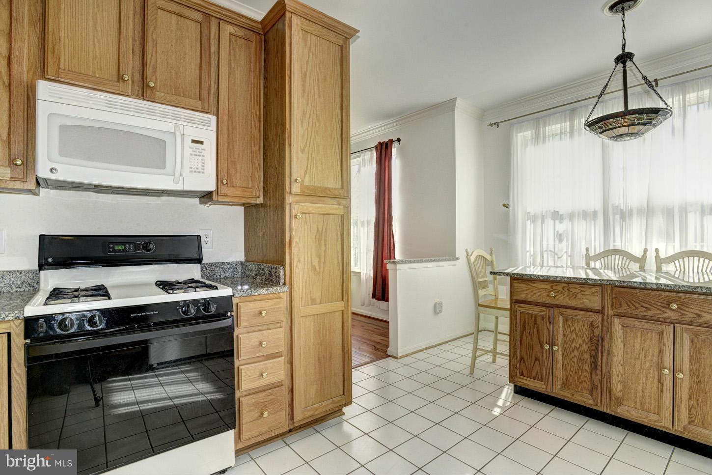 8108 Pepper Ridge Way Gaithersburg, MD 20877 - Photo 11 of 30 Kitchen