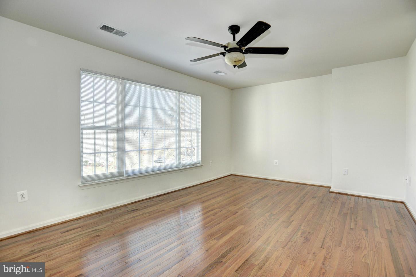 8108 Pepper Ridge Way Gaithersburg, MD 20877 - Photo 17 of 30 Bedroom