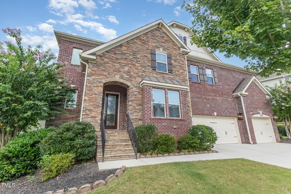 $1,150,000 | 316 Matilda Place, Cary, NC 27513