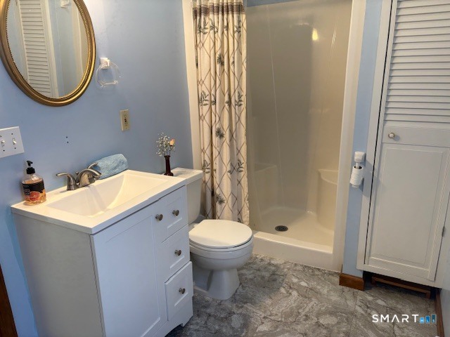 121 Yorkshire Street Torrington, CT 06790 - Photo 17 of 29