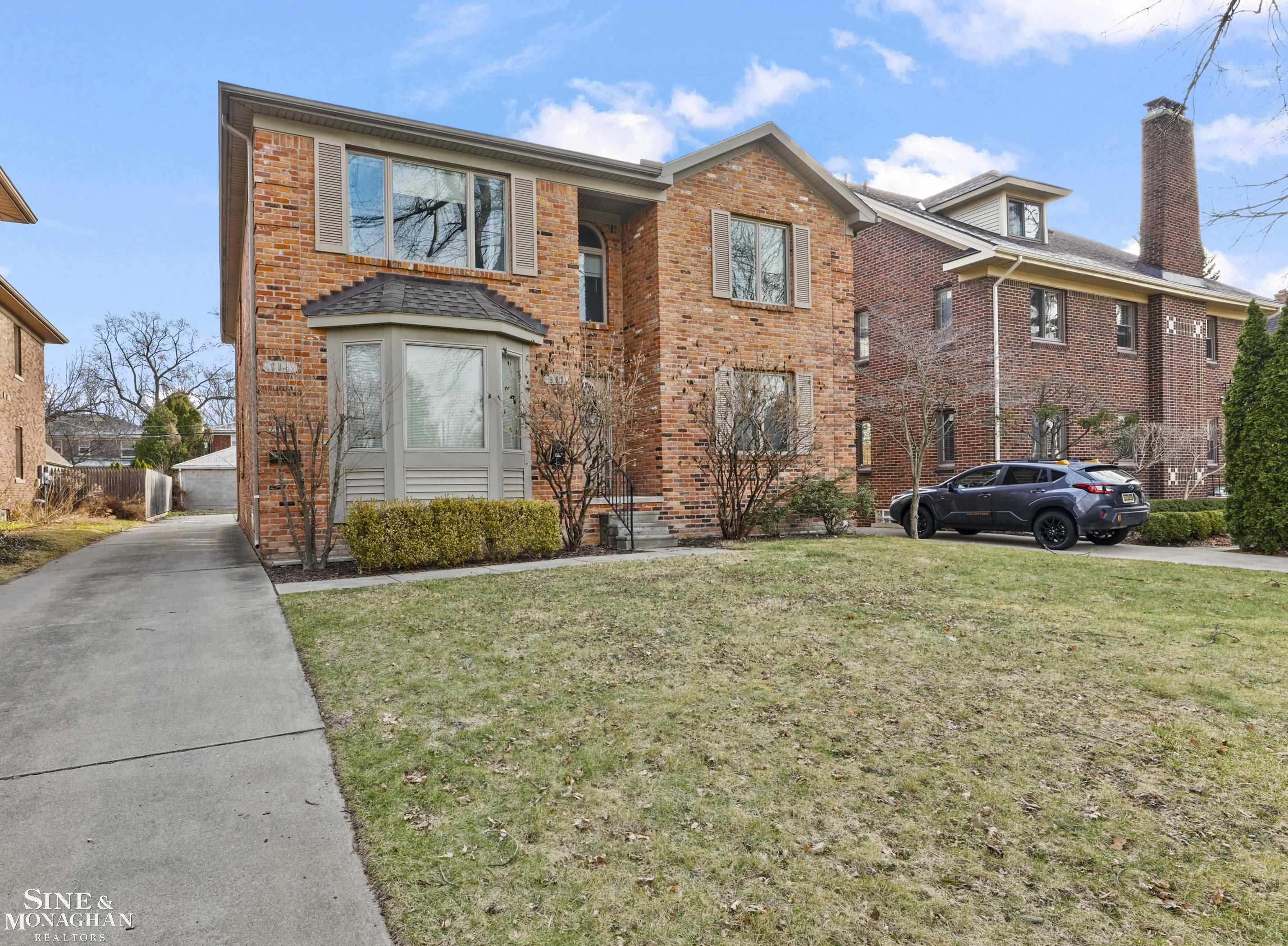 904 Trombley Road Grosse Pointe, MI 48230 - Photo 3 of 27