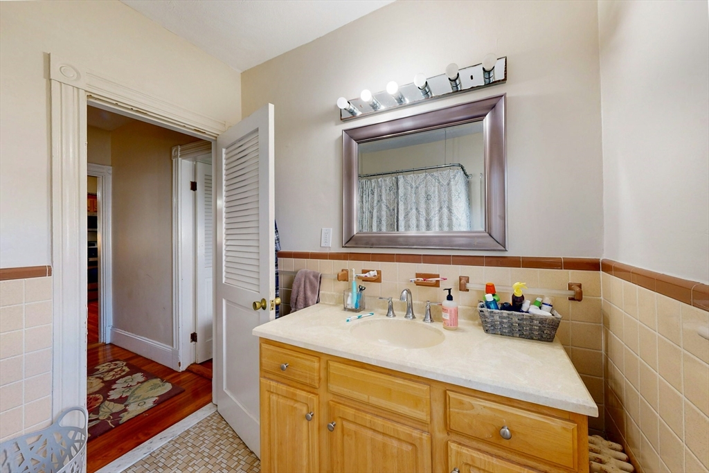 22 Adams Street Winthrop, MA 02152 - Photo 15 of 40