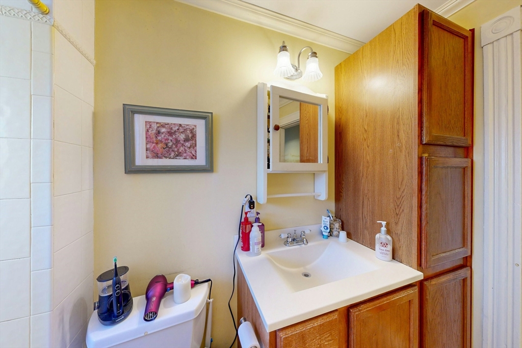 22 Adams Street Winthrop, MA 02152 - Photo 38 of 40