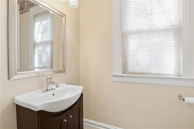 $3,800 | 155 Edgerton Street, Unit 1, Rochester, NY 14607