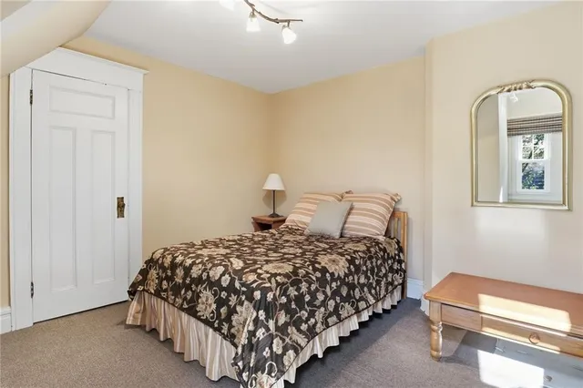 $3,800 | 155 Edgerton Street, Unit 1, Rochester, NY 14607