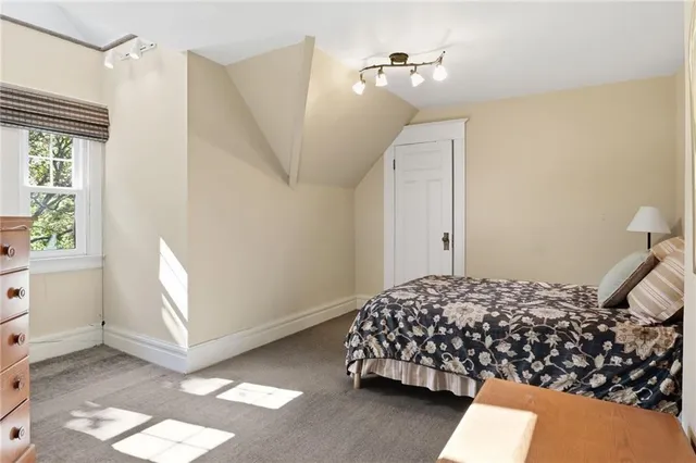 $3,800 | 155 Edgerton Street, Unit 1, Rochester, NY 14607