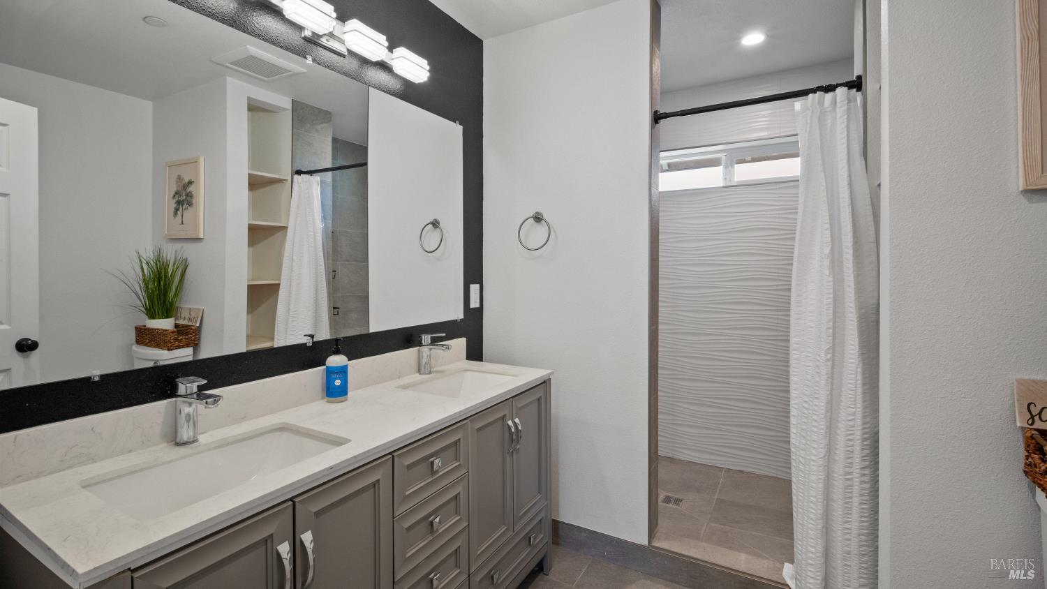 2213 Tapian Way Santa Rosa, CA 95403 - Photo 20 of 31