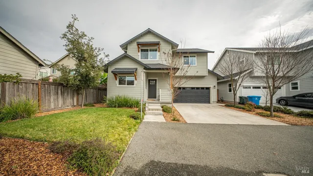 $679,000 | 2213 Tapian Way, Santa Rosa, CA 95403