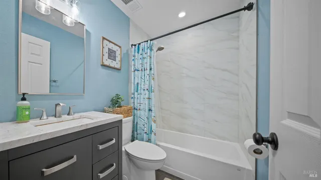 $679,000 | 2213 Tapian Way, Santa Rosa, CA 95403