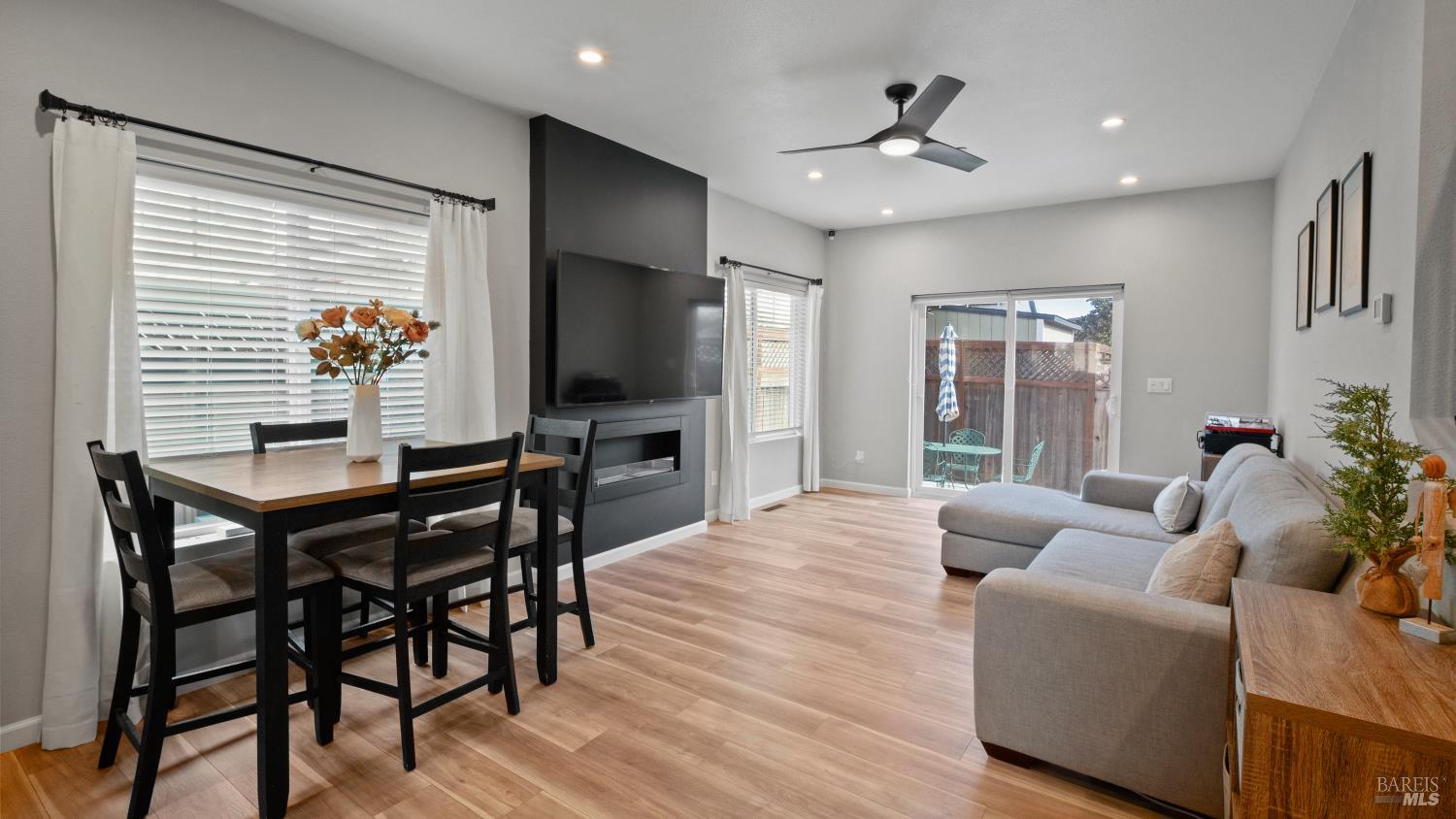 2213 Tapian Way Santa Rosa, CA 95403 - Photo 4 of 31