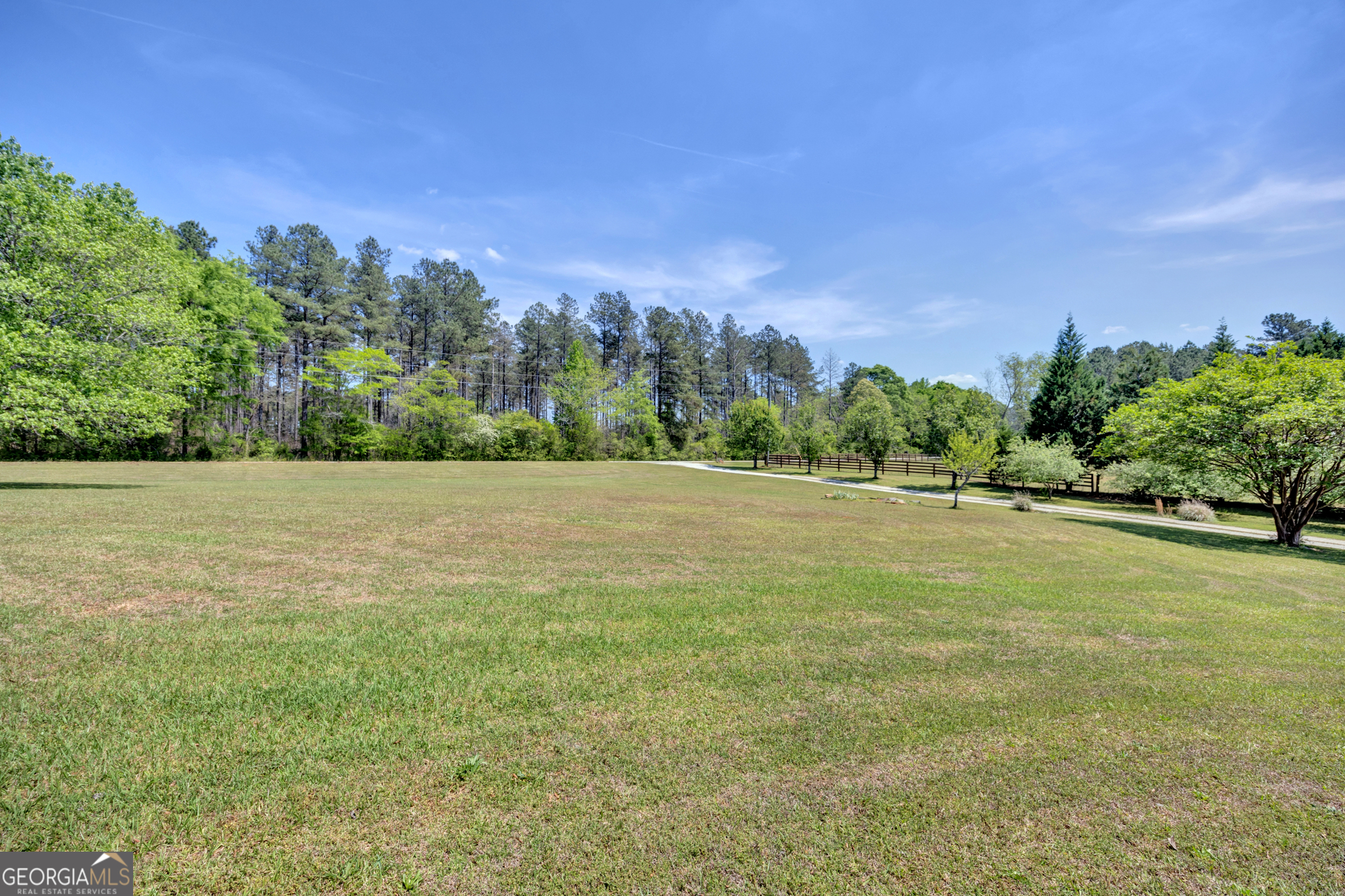 1700 Aqua Road Madison, GA 30650 - Photo 6 of 53