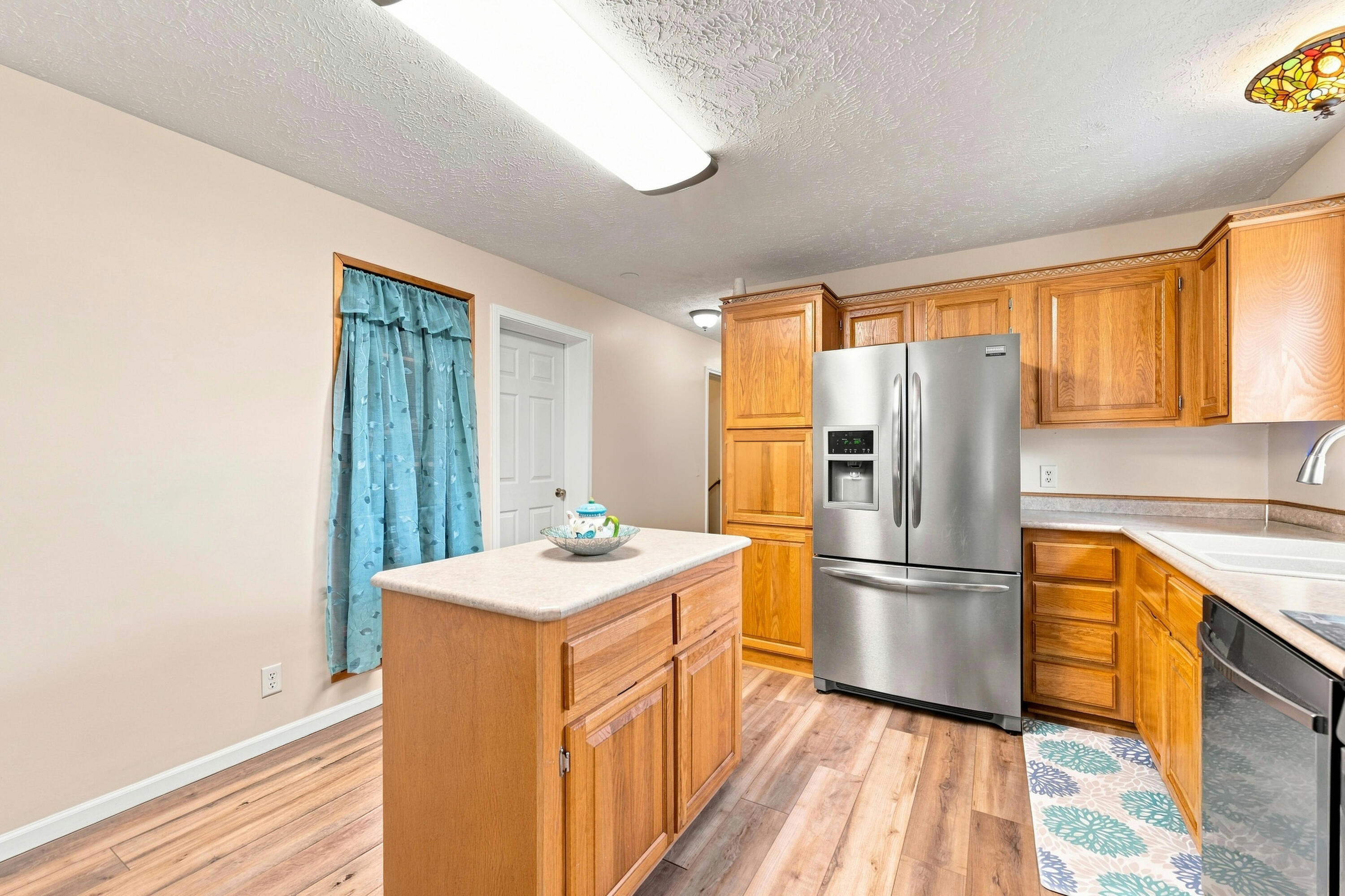 54241 Ridgeview Circle Paw Paw, MI 49079 - Photo 8 of 33 54241 Ridgeview Court Paw Paw (6)