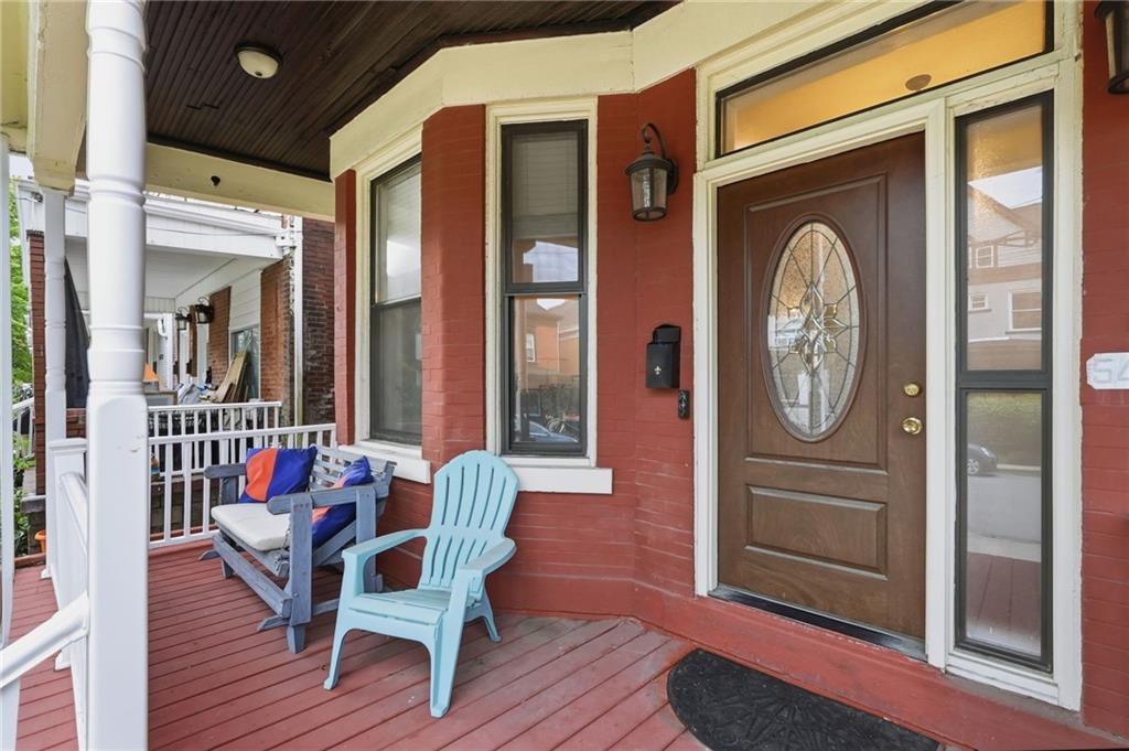 5443 Jackson Street Pittsburgh, PA 15206 - Photo 39 of 46 Front porch