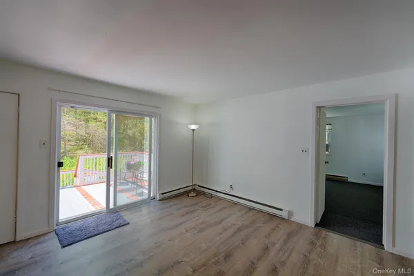 $1,500 | 21 Van Dam Road, Hyde Park, NY 12538