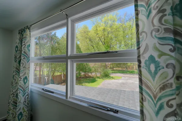 $1,500 | 21 Van Dam Road, Hyde Park, NY 12538