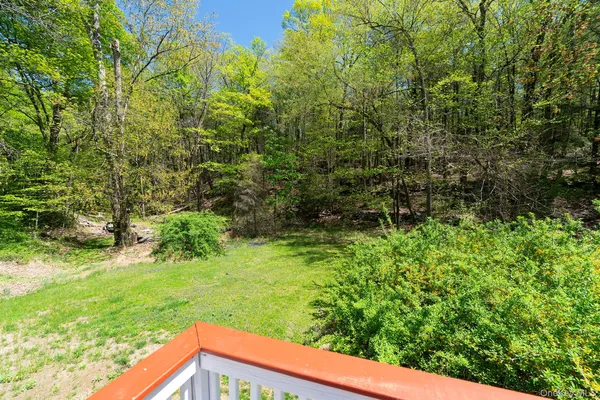 $1,500 | 21 Van Dam Road, Hyde Park, NY 12538