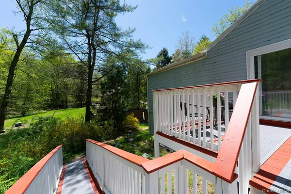 $1,500 | 21 Van Dam Road, Hyde Park, NY 12538