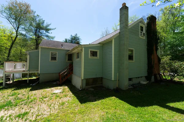 $1,500 | 21 Van Dam Road, Hyde Park, NY 12538