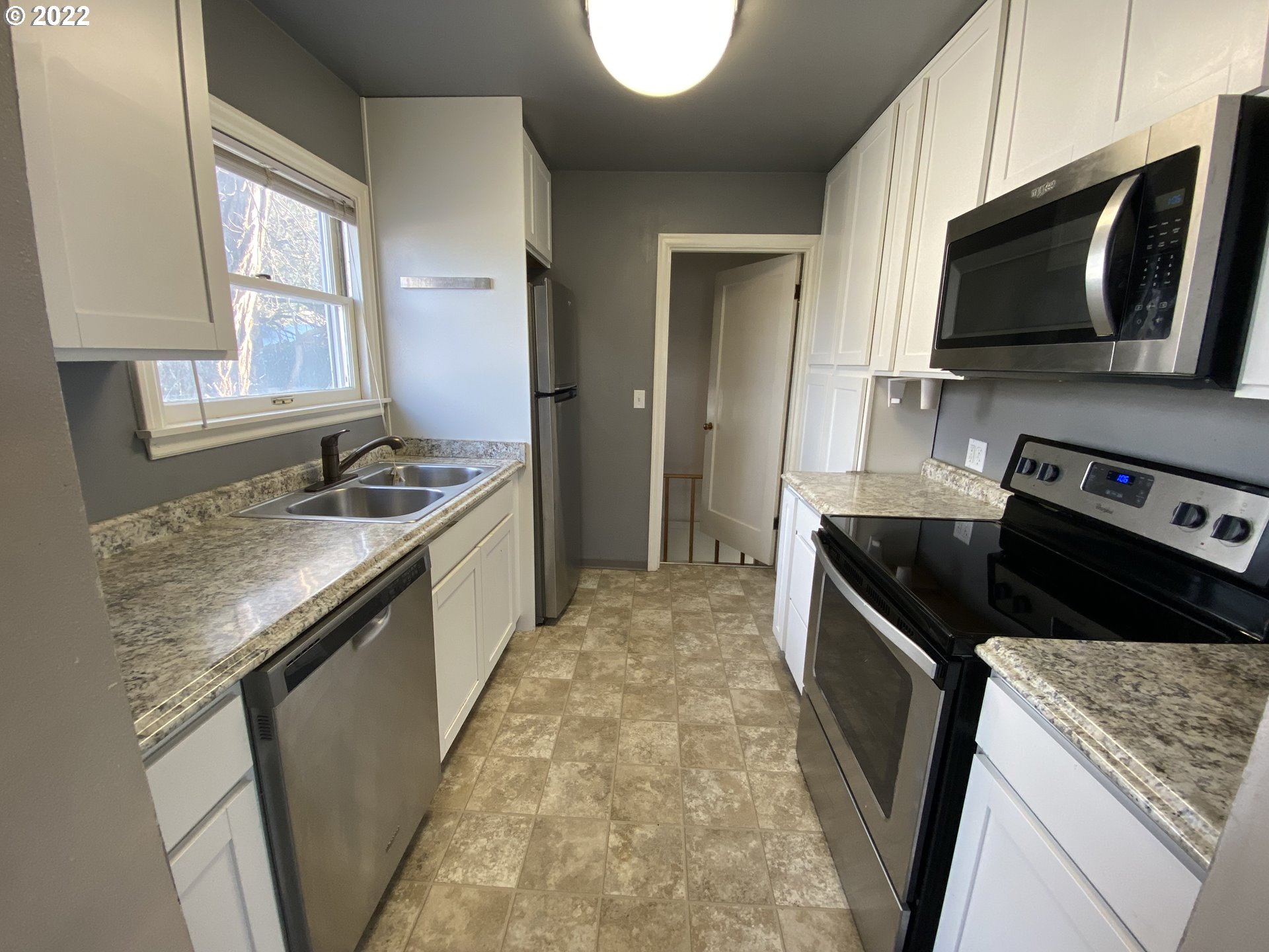 514 Southwest Isaac Avenue Pendleton, OR 97801 - Photo 11 of 25 Gallery Image 11