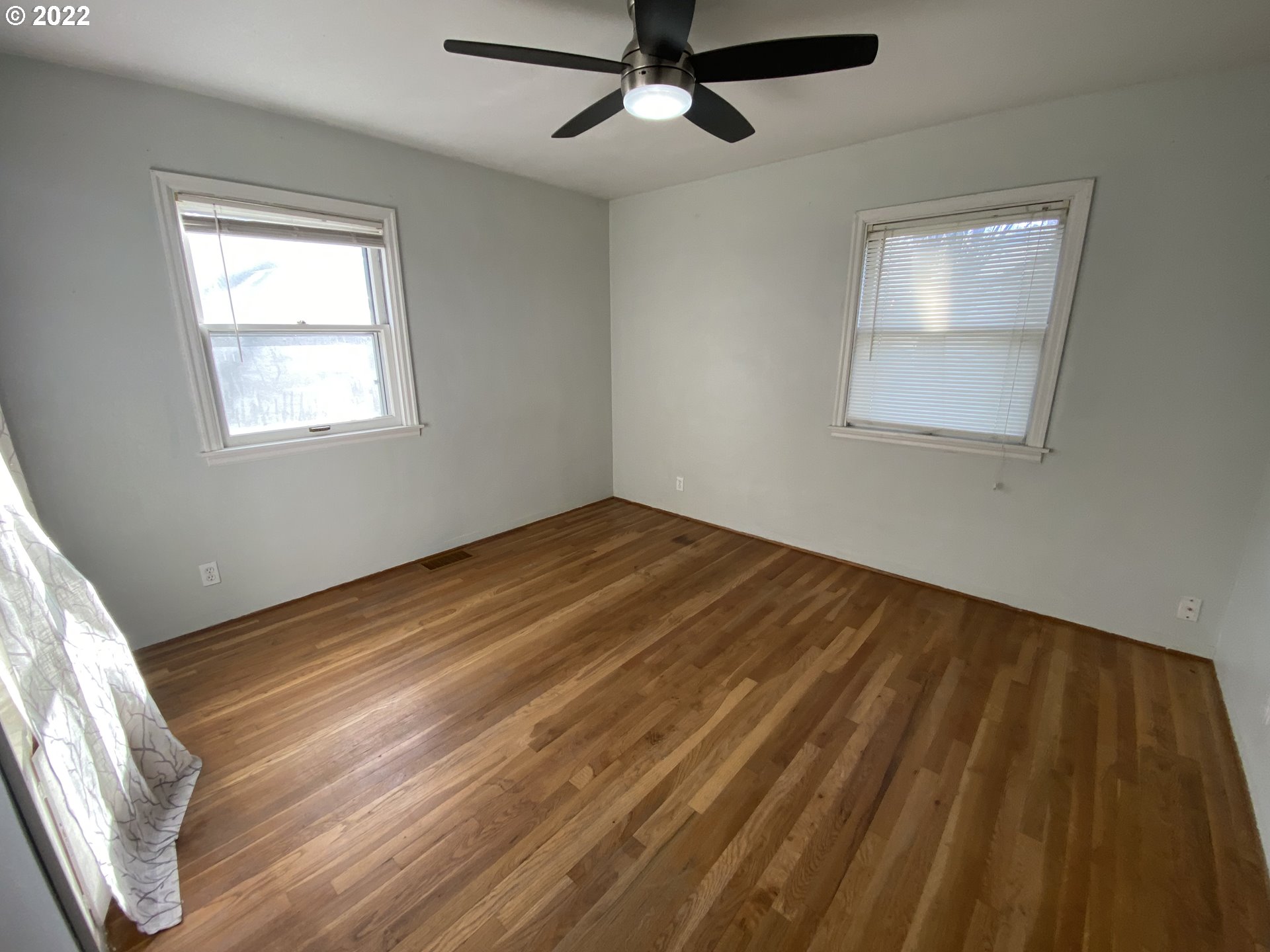 514 Southwest Isaac Avenue Pendleton, OR 97801 - Photo 10 of 25 Gallery Image 10