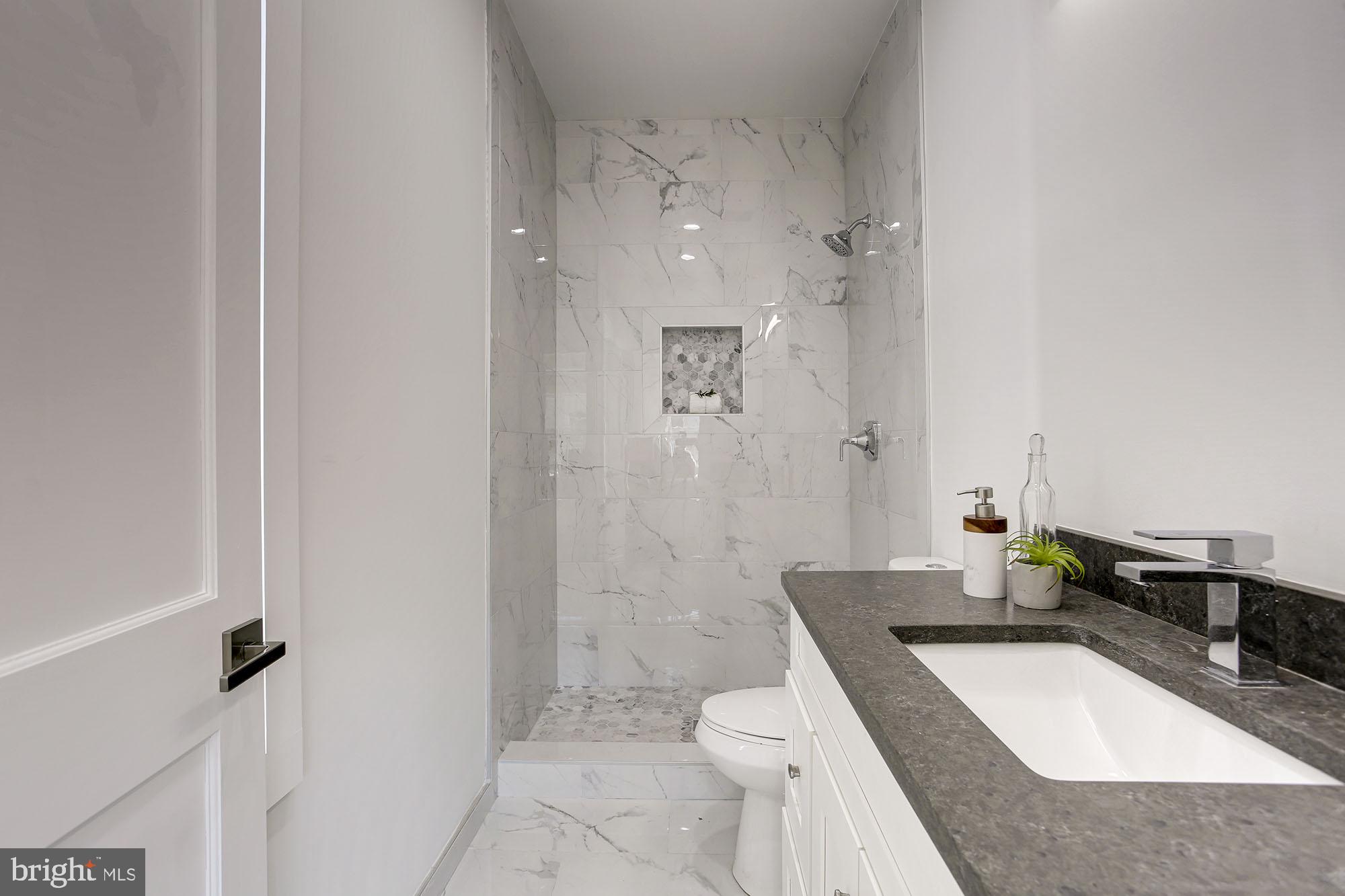 4718 15th Street Northwest Washington, DC 20011 - Photo 41 of 49