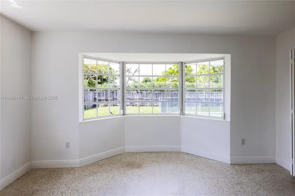 $949,990 | 9700 Kendale Boulevard, Miami, FL 33176