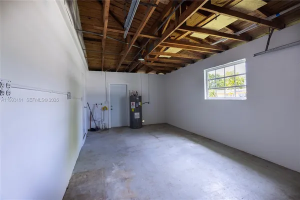 $949,990 | 9700 Kendale Boulevard, Miami, FL 33176