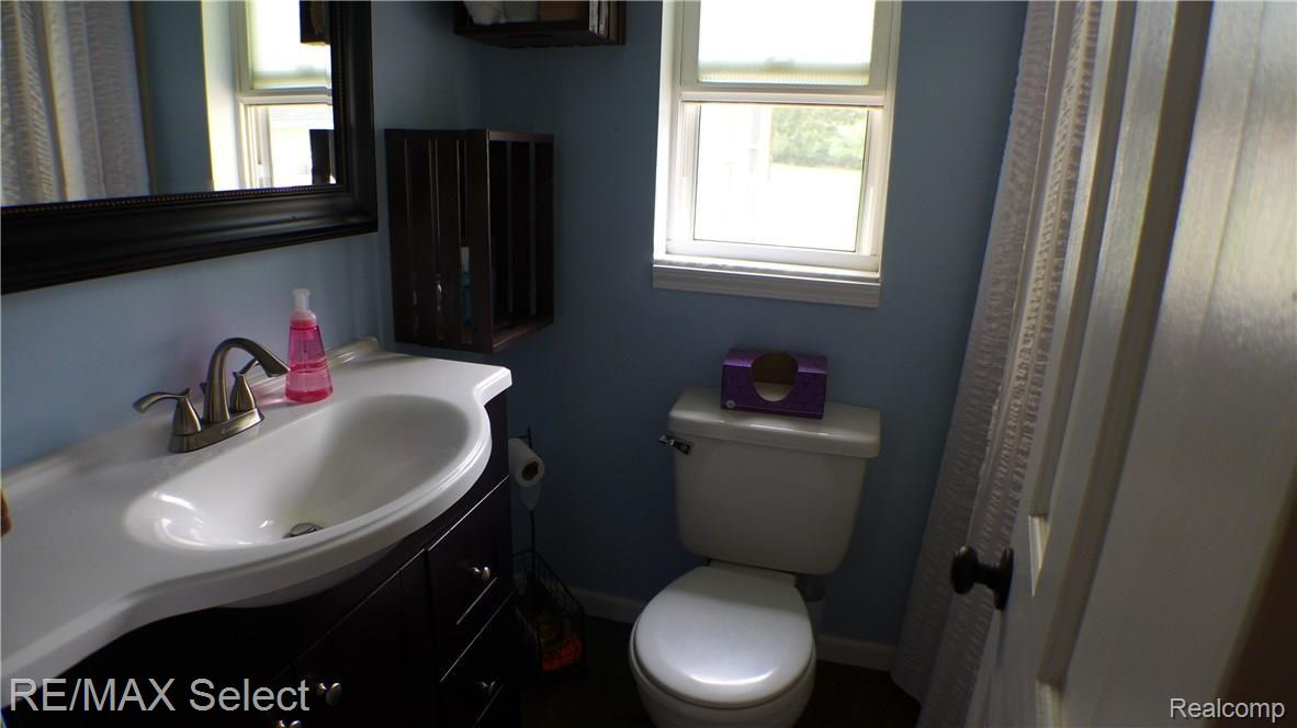 1266 Bowers Road Lapeer, MI 48446 - Photo 16 of 18 P1020825.JPG