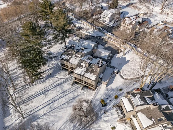 a picture of city view