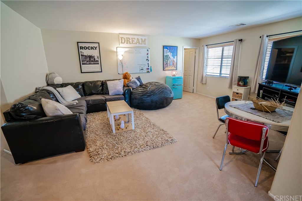 32660 The Old Road Castaic, CA 91384 - Photo 25 of 42