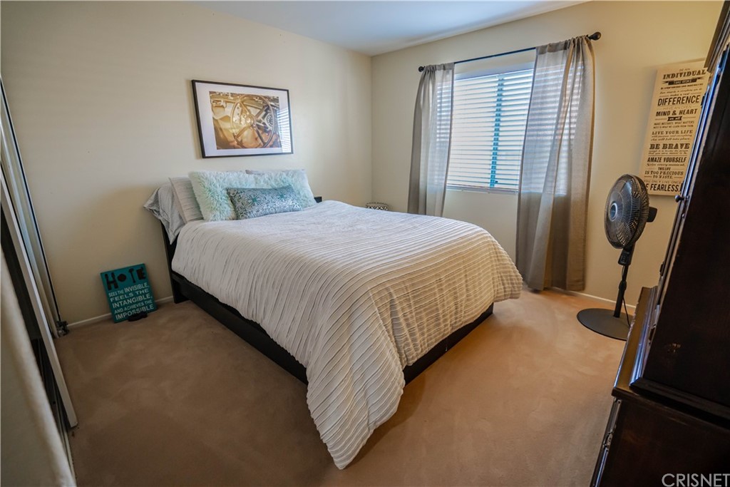 32660 The Old Road Castaic, CA 91384 - Photo 28 of 42