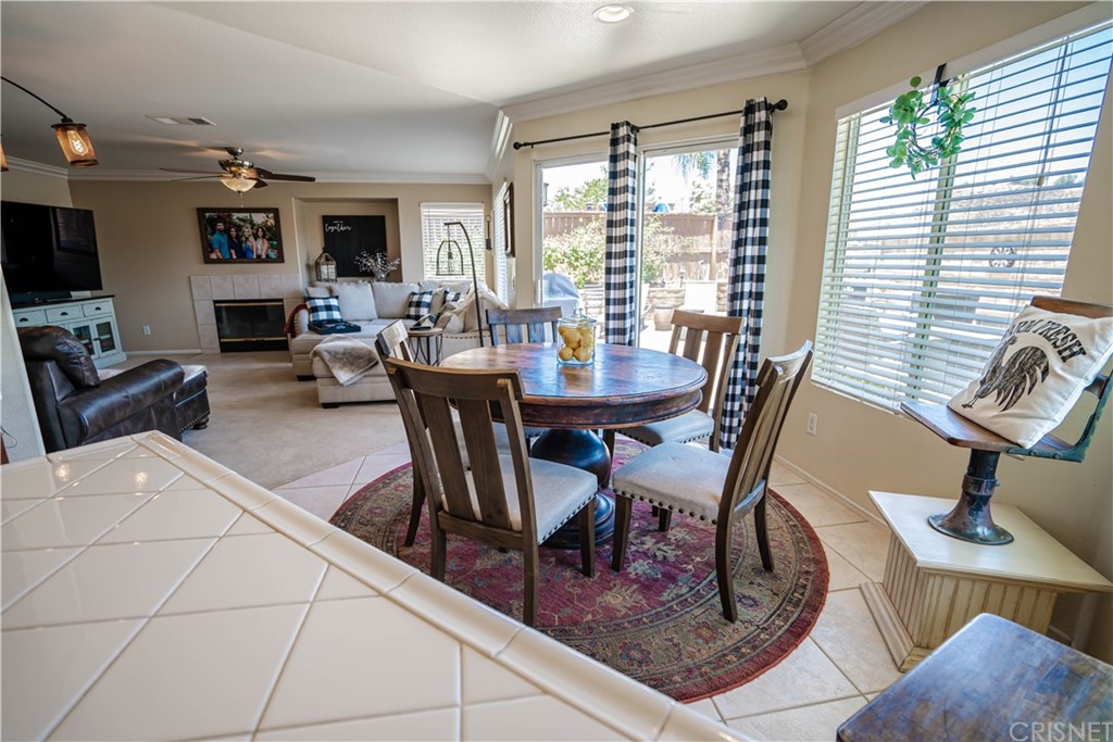 32660 The Old Road Castaic, CA 91384 - Photo 35 of 42