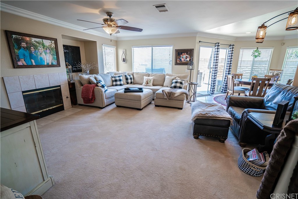 32660 The Old Road Castaic, CA 91384 - Photo 37 of 42