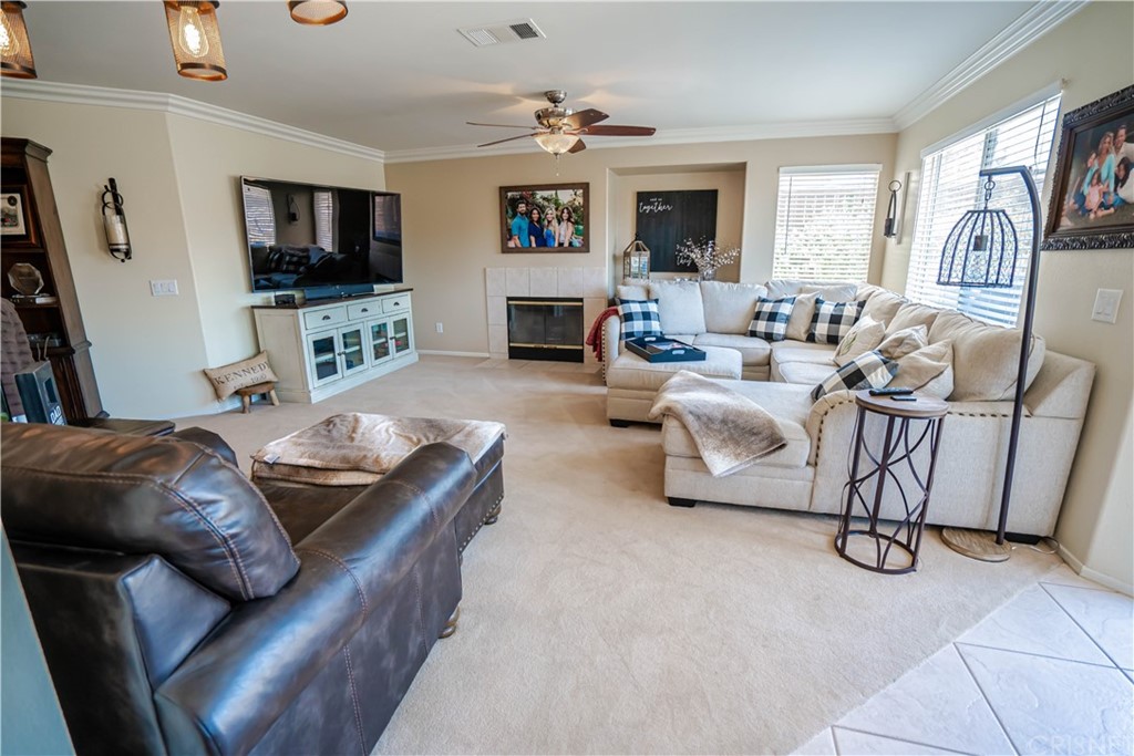 32660 The Old Road Castaic, CA 91384 - Photo 38 of 42