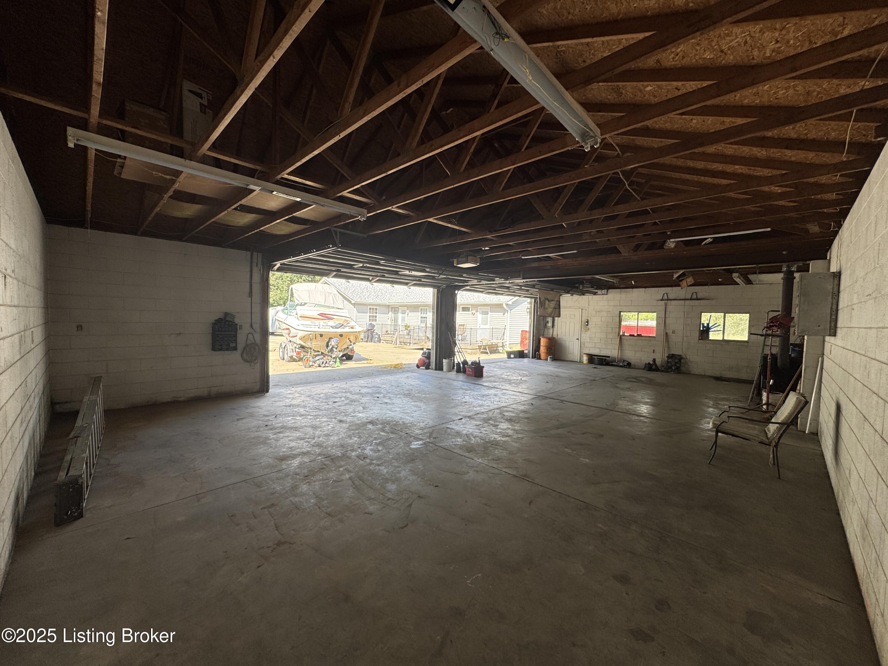 151 County Line Road Louisville, KY 40229 - Photo 72 of 82 1-233