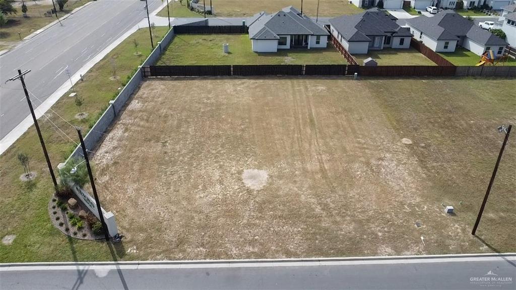 1506 East Danielle Avenue Pharr, TX 78577 - Photo 2 of 4