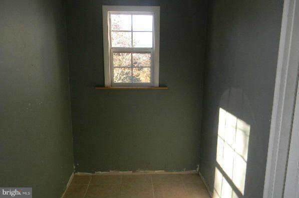 8100 Bullneck Road Baltimore, MD 21222 - Photo 8 of 15 Interior (General)