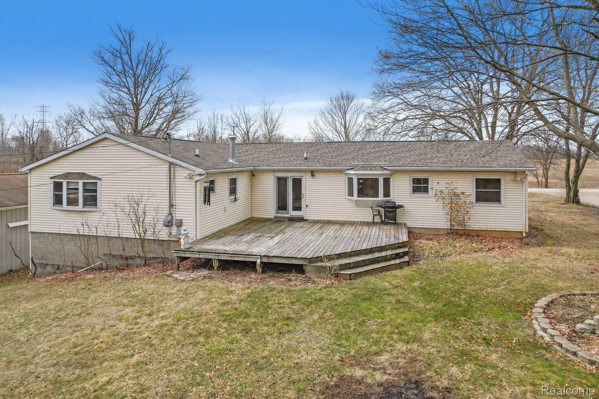 2325 South Elba Road Lapeer, MI 48446 - Photo 16 of 40 Gallery Image 16